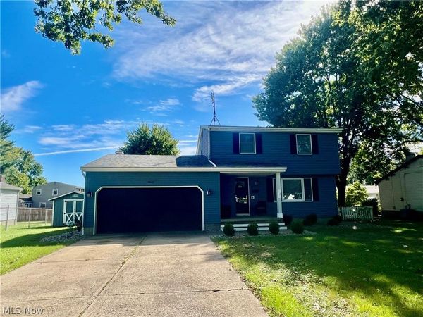 4611 Deopham Green Drive , Youngstown, OH 44515