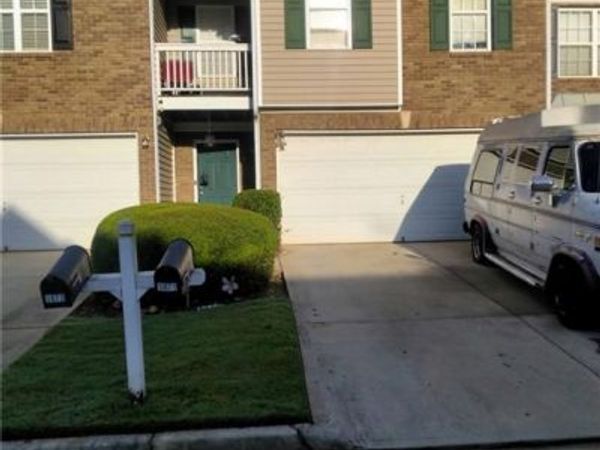 1871 Broadway Street , Decatur, GA 30035