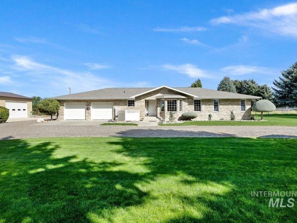 62 E 300 S, Burley, ID 83318