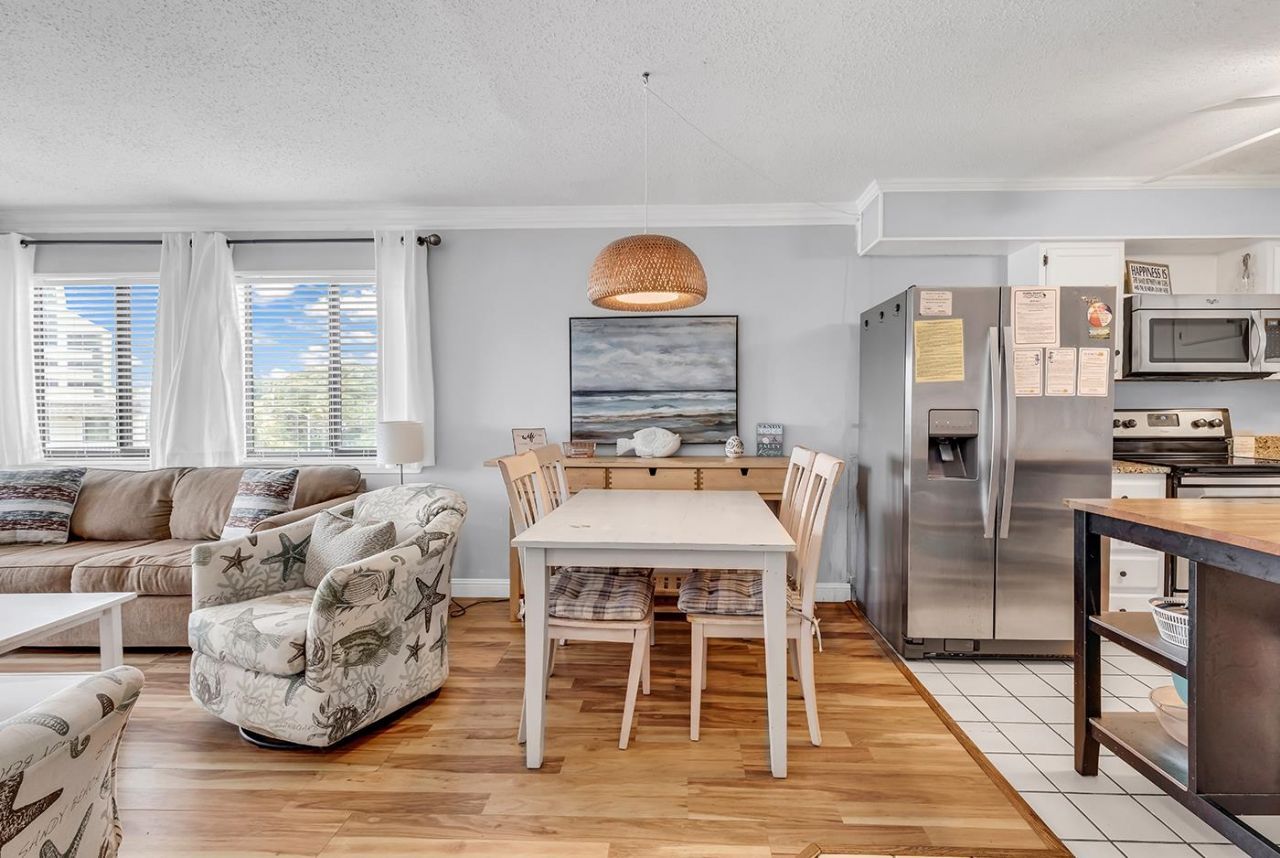 5601 N Ocean Blvd.  Photo 4