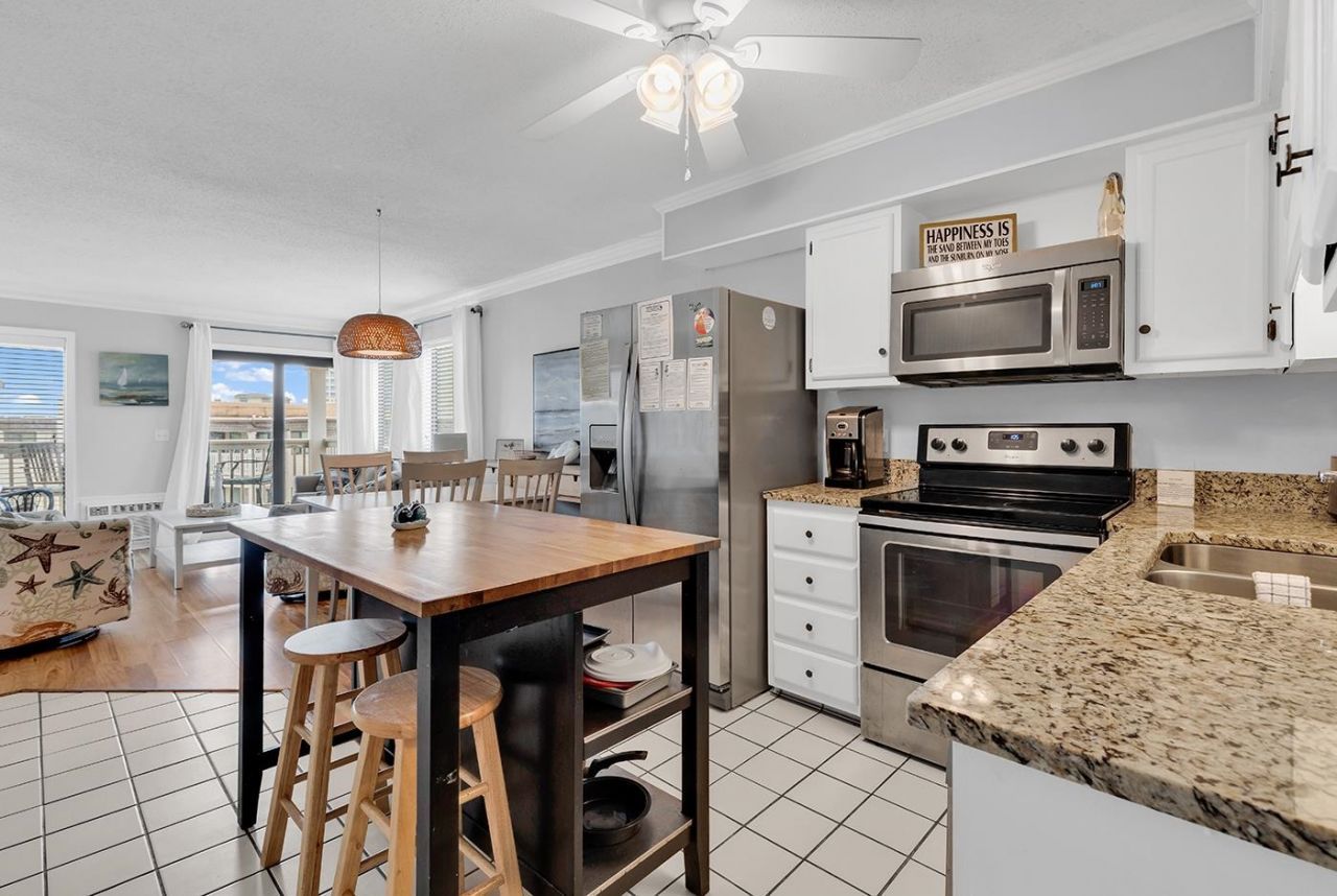 5601 N Ocean Blvd.  Photo 8