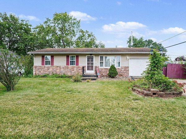 817 Fieldhouse Avenue, Elkhart, IN 46517