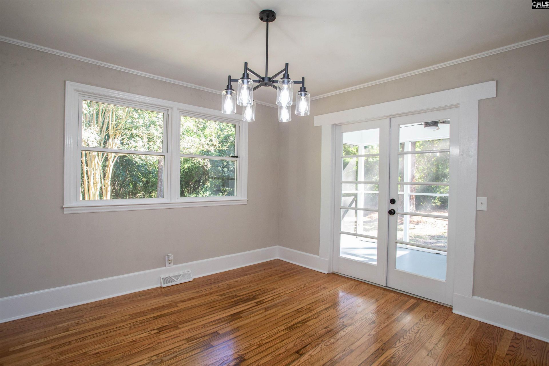 1718 Brook Drive  Photo 9