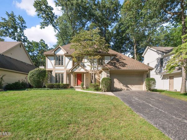 7050 Cloister Road , Toledo, OH 43617
