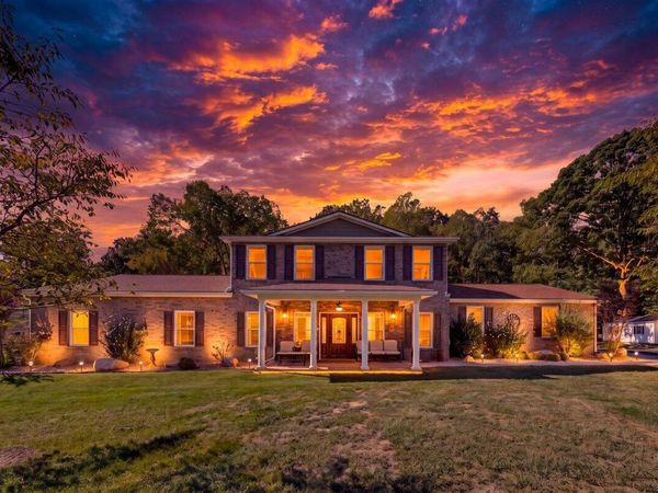 211 Etzler RD, Troutville, VA 24175