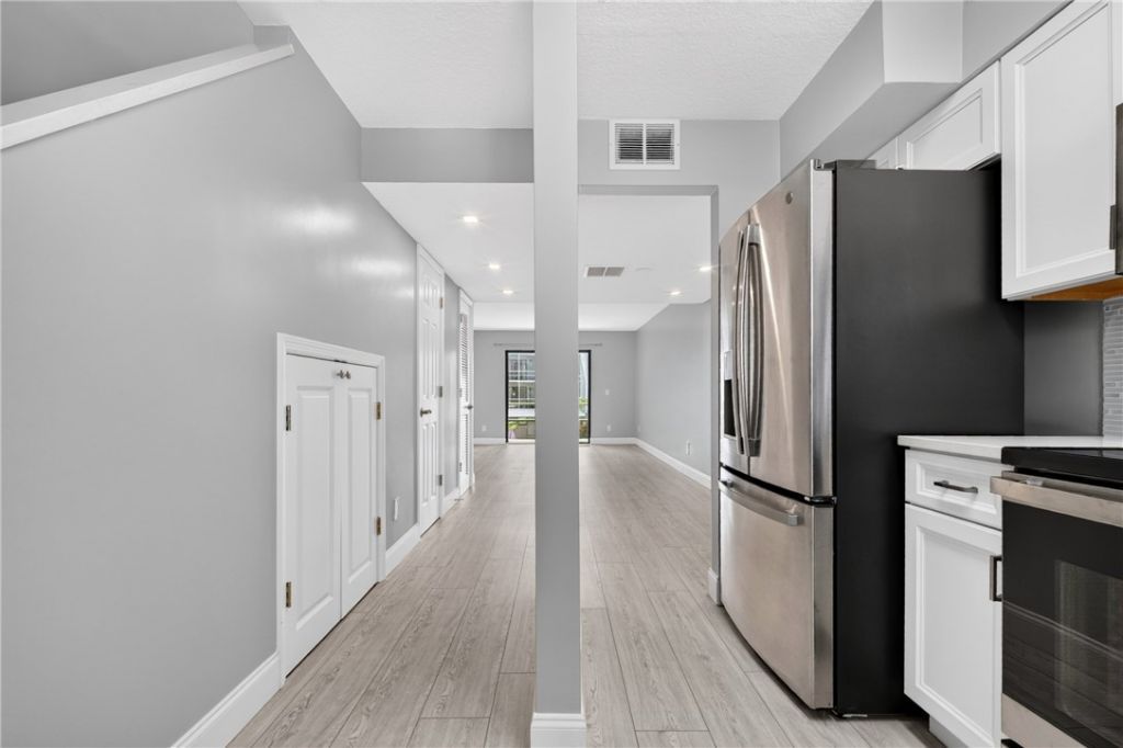 1300 Seaway Drive , Unit 7, Fort Pierce, FL 34949 Photo