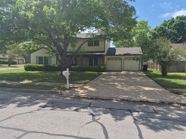 1601 E Messick LOOP , Round Rock, TX 78681