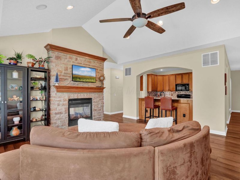 5597 Haydens Reserve Way, Hilliard, OH 43026 Photo 9