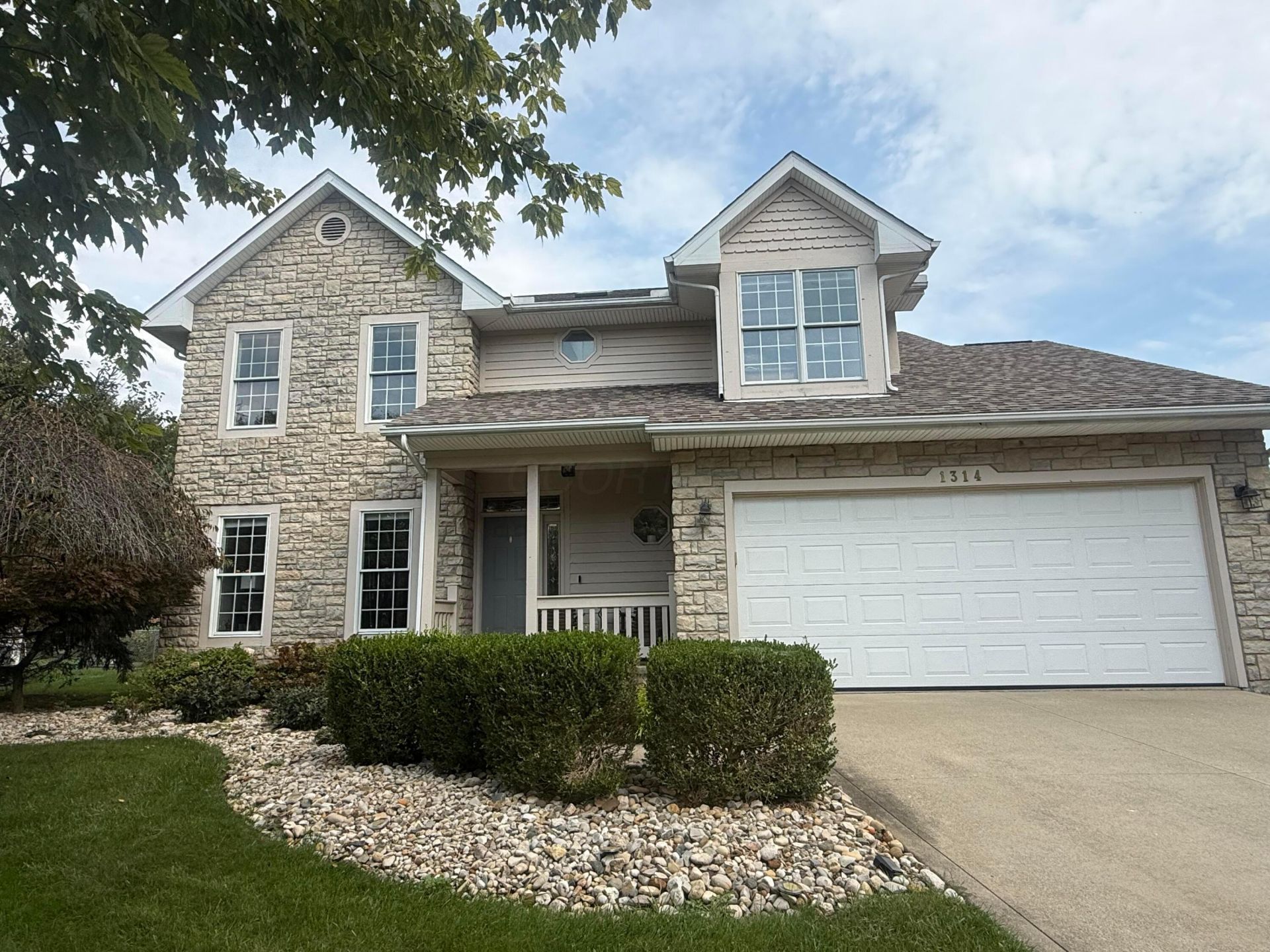 1314 Rainbow Drive Ne, Lancaster, OH 43130 Main Photo