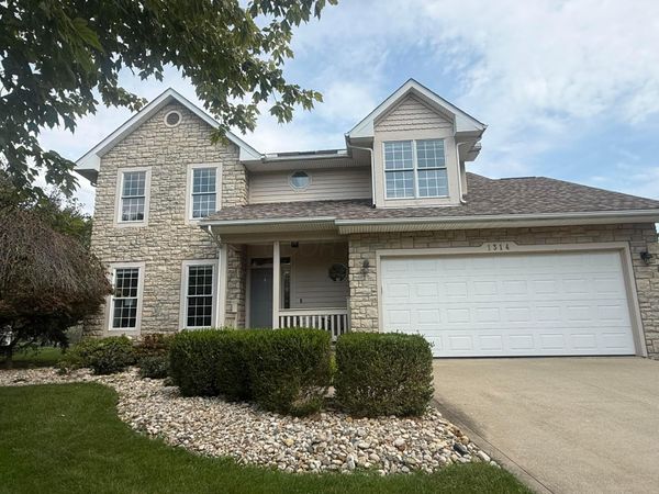 1314 Rainbow Drive NE, Lancaster, OH 43130