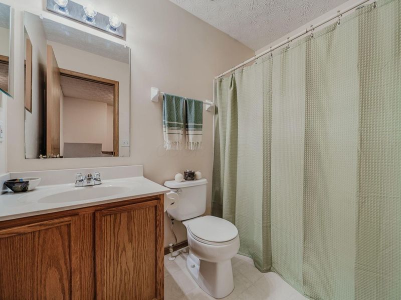2986 Dustins Way, Columbus, OH 43228 Photo 26