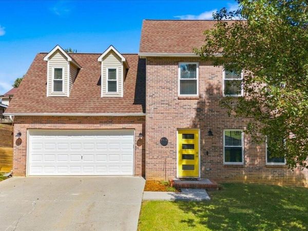 7321 Carowinds Lane, Knoxville, TN 37924