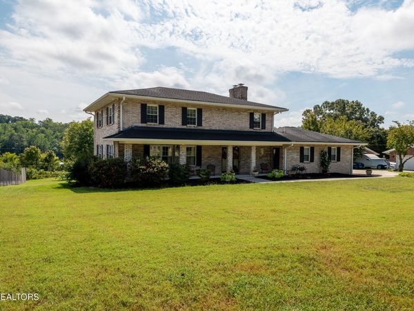 10134 El Pinar Drive, Knoxville, TN 37922