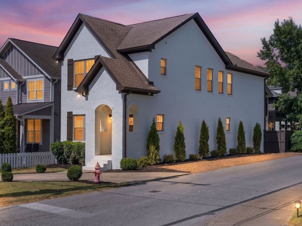 1413 Straightway Ave , Nashville, TN 37206