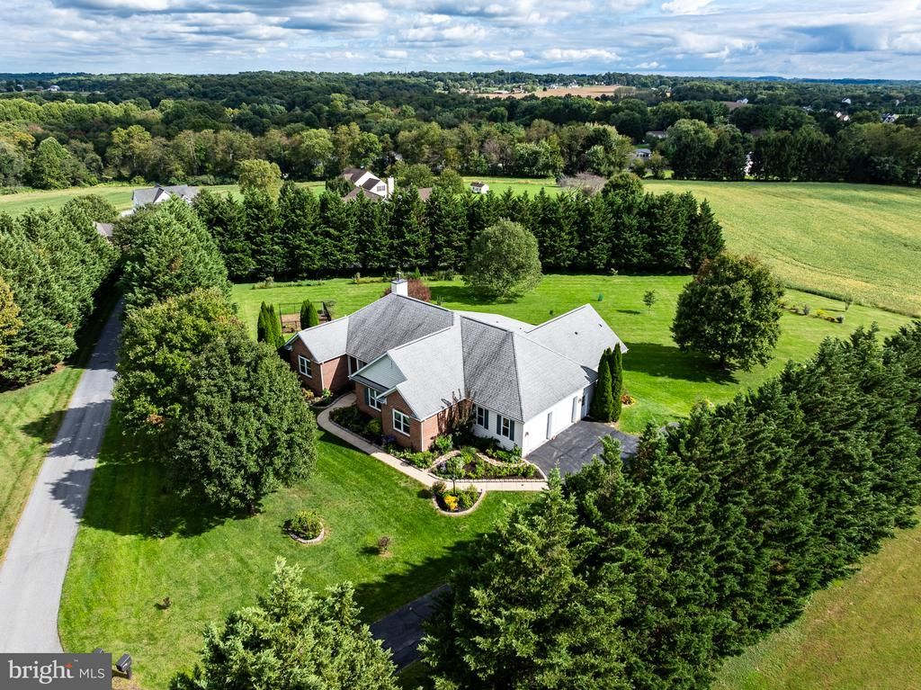 6562 JASANA COURT, SYKESVILLE, MD 21784