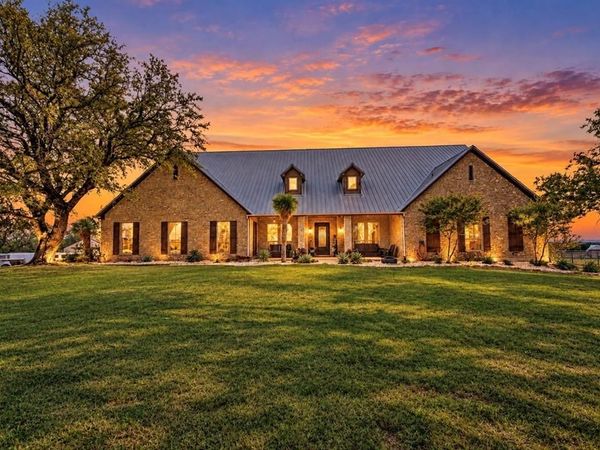 211 Silverado Drive, Weatherford, TX 76087