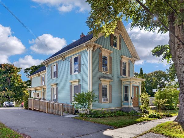 450 Hammond Street , Bangor, ME 04401