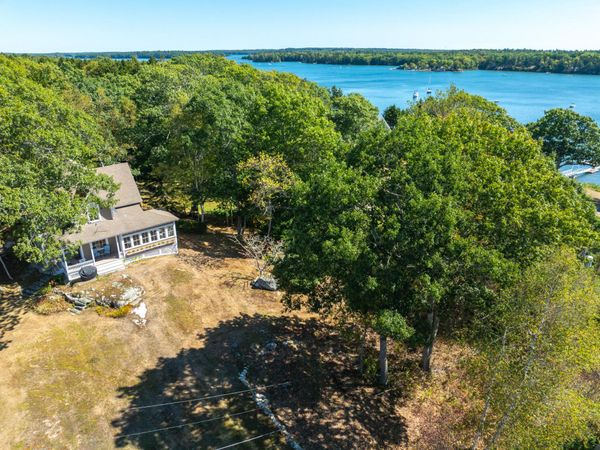 83 Central Avenue , Brunswick, ME 04011