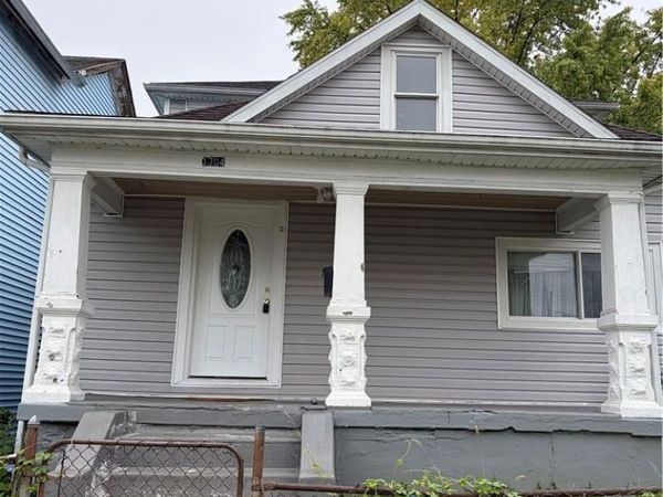 1704 McLain Street, Dayton, OH 45403