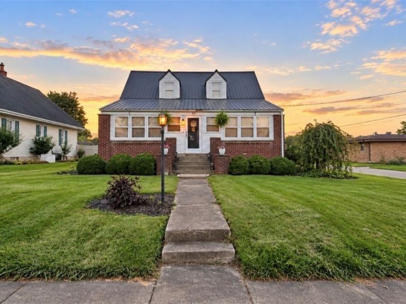 127 Roosevelt Avenue, Waynesburg, OH 44688 Photo 2