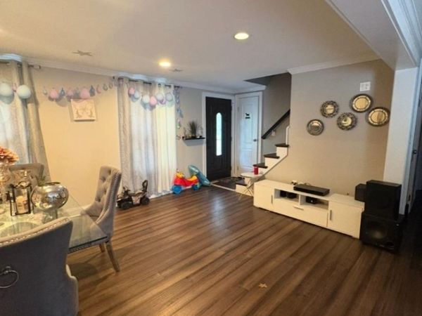 102 Stadelman Ave, Unit 1, Belvidere, NJ 07823