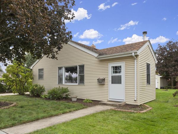 17216 67th Court , Tinley Park, IL 60477