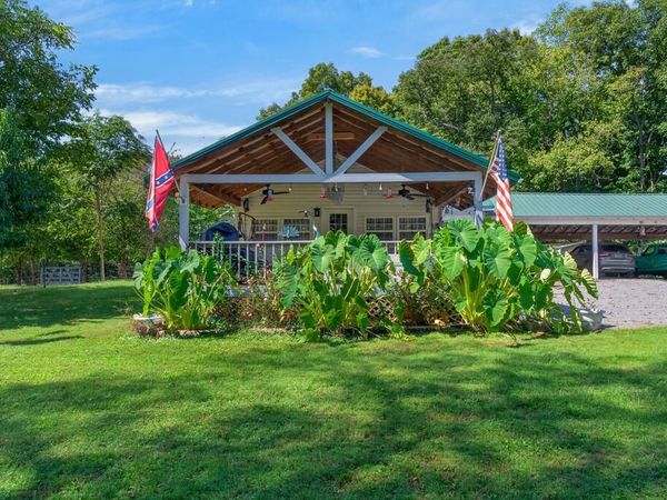 715 Maddux Ridge Road, Baxter, TN 38544