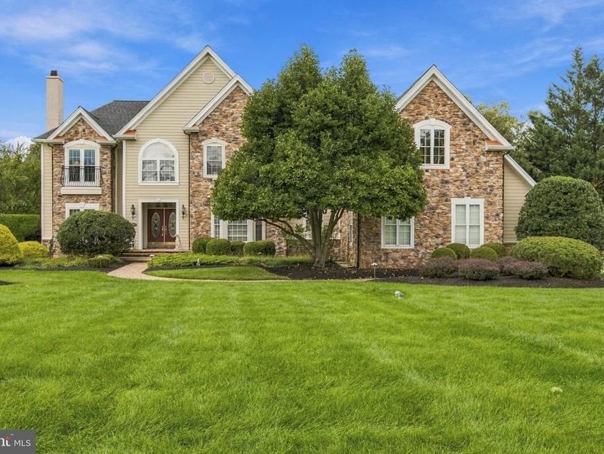 1093 Drew Drive , Yardley, PA 19067 Main Photo