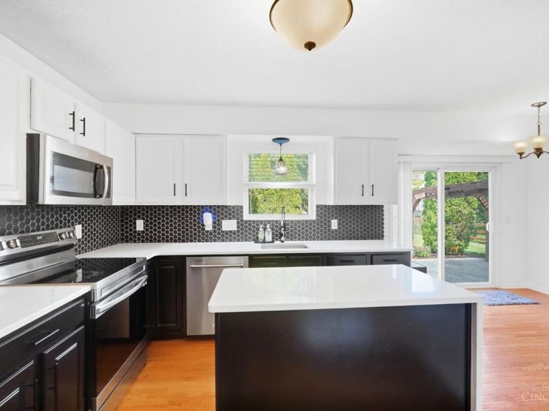 8044 Seabury Court, West Chester, OH 45069 Photo 19