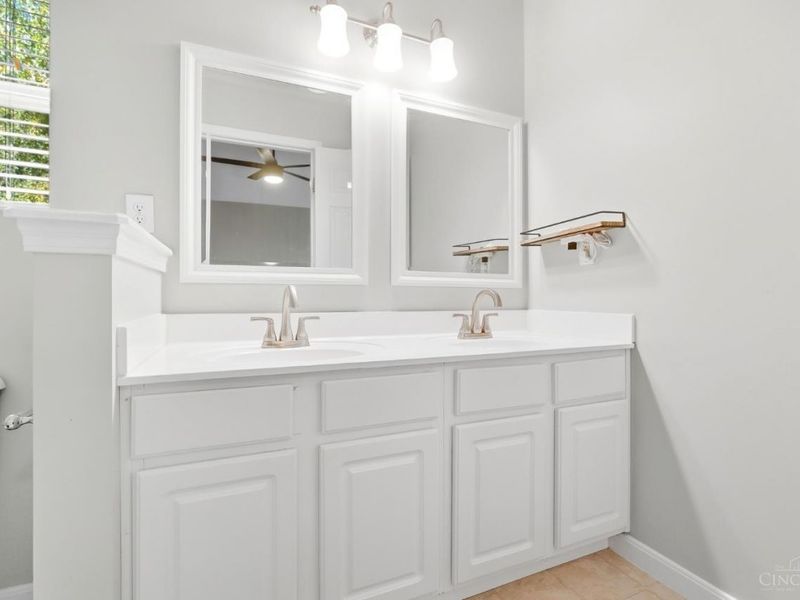 8044 Seabury Court, West Chester, OH 45069 Photo 35