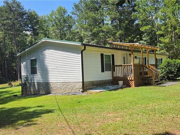 244 Timberline Road , Jackson, GA 30233
