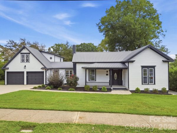 315 S Main Street , Davidson, NC 28036
