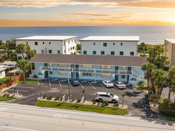 1011 S Miramar Avenue , Unit Unt8, Indialantic, FL 32903