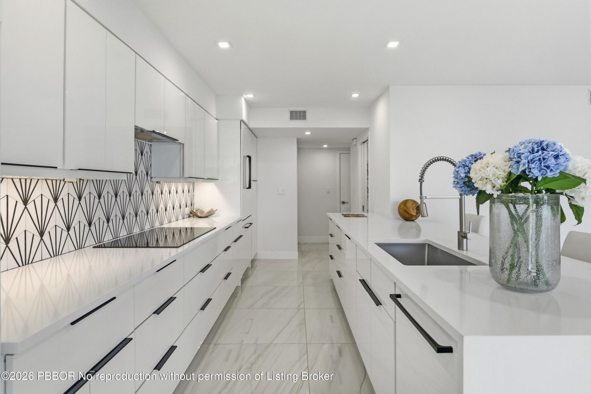 3300 S Ocean Boulevard, Unit 401S, Palm Beach, FL 33480 Photo