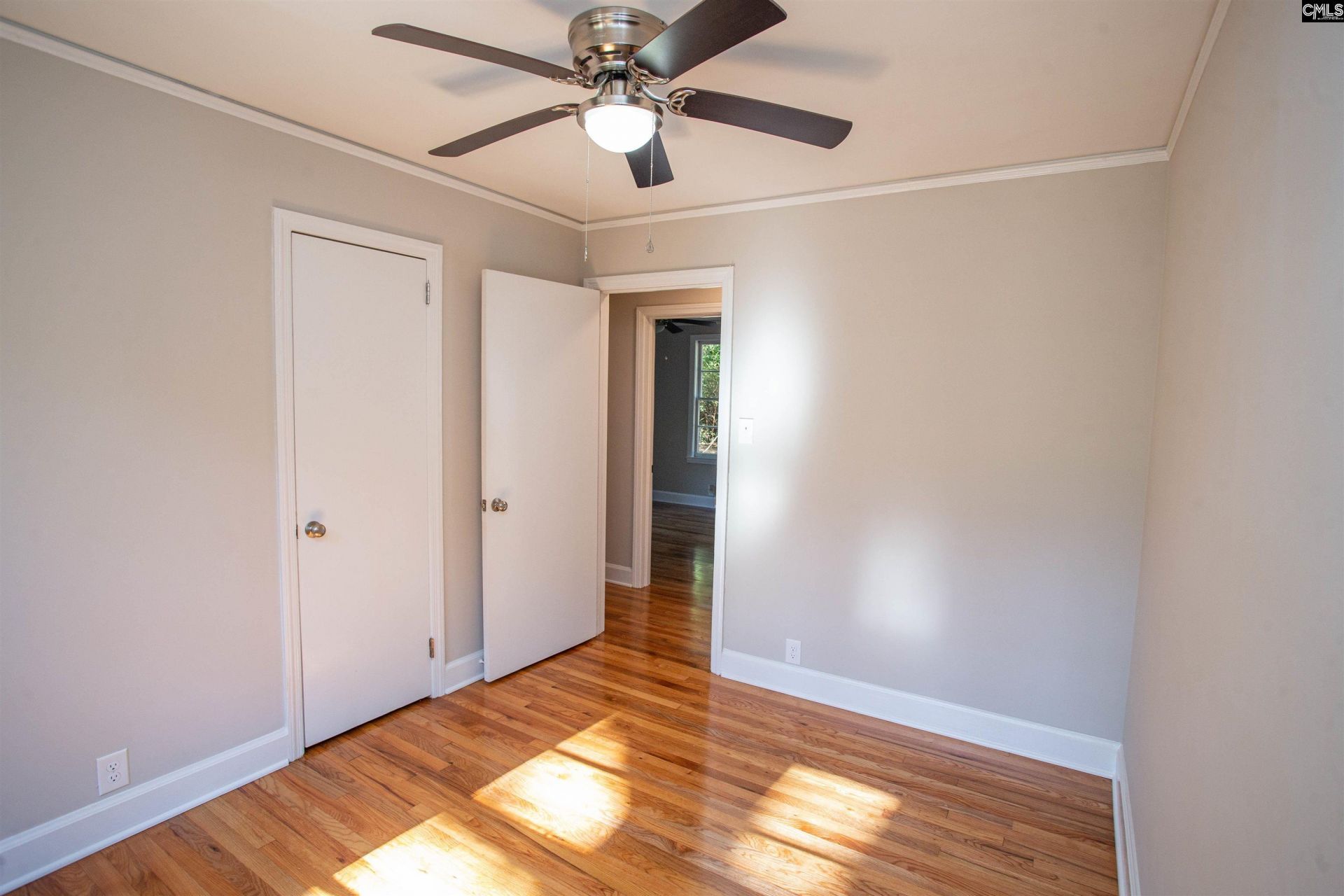 710 Douglas Street  Photo 14
