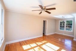 710 Douglas Street  photo 4