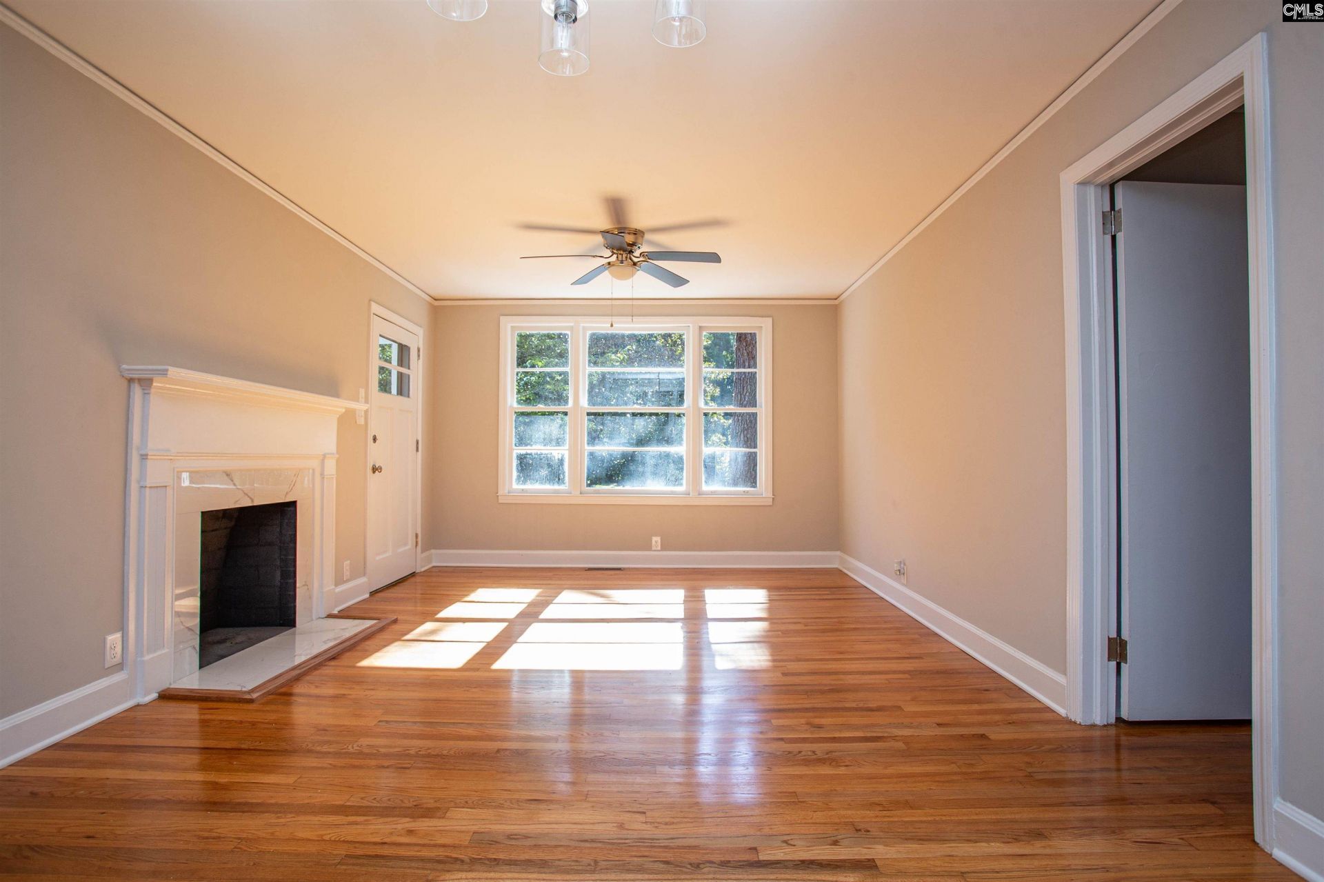 710 Douglas Street  Photo 7