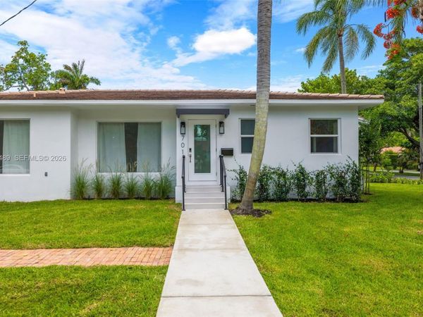 701 NE 119th St , Biscayne Park, FL 33161