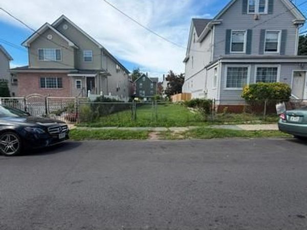 404 S 1st Avenue , Mount Vernon, NY 10550