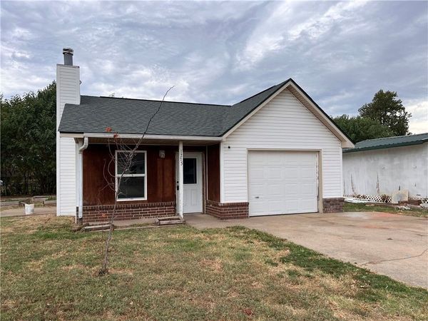 1275 Massey Street , Decatur, AR 72722
