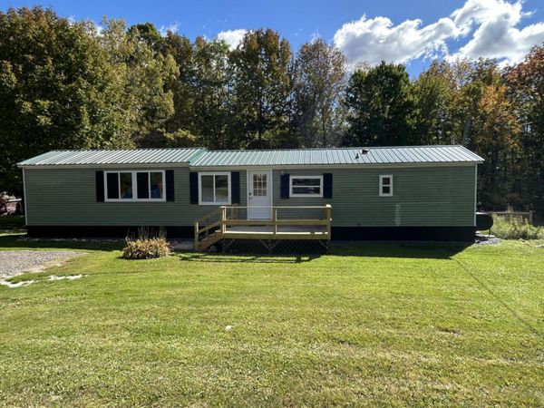 311 Oak Street , Oakland, ME 04963