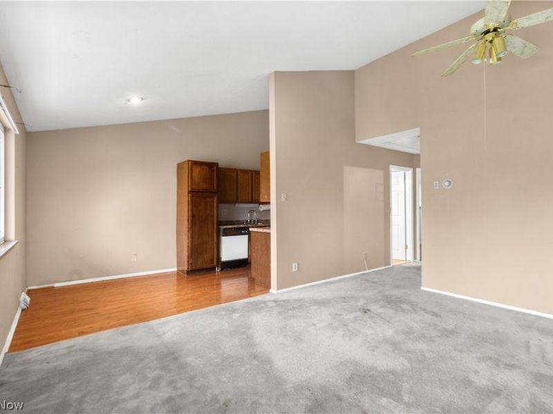 21884 River Oaks Drive, Rocky River, OH 44116 Photo 2