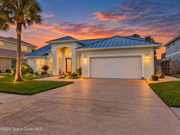 1971 E Sykes Creek Drive E , Merritt Island, FL 32953