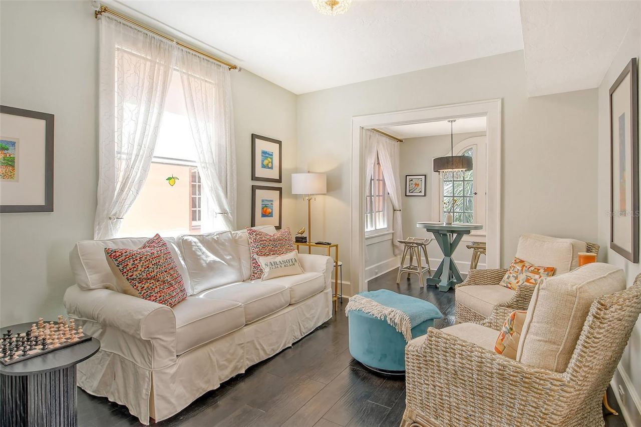 1221 N Palm Avenue, Unit 305, Sarasota, FL 34236 Photo