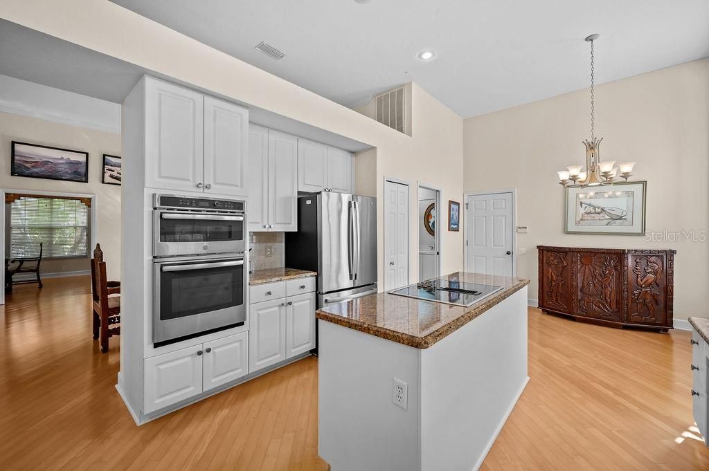 7117 Victoria Circle, University Park, FL 34201 Photo