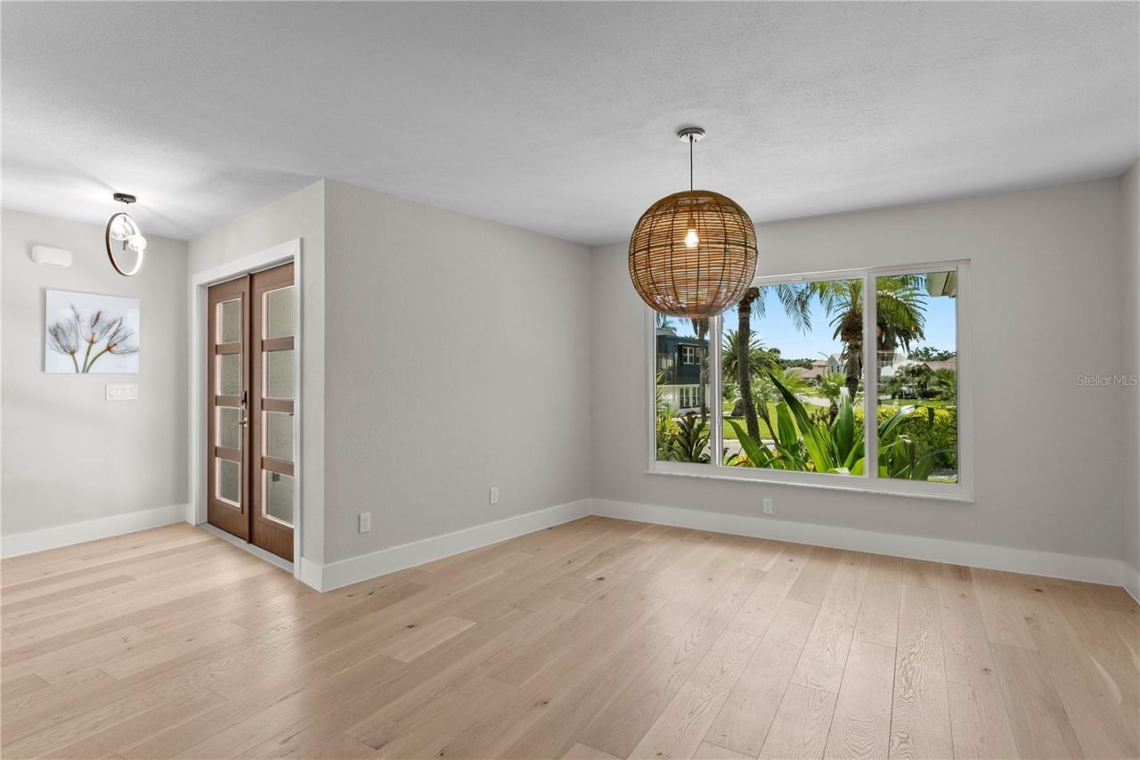 4995 58th Avenue S, Saint Petersburg, FL 33715 Photo