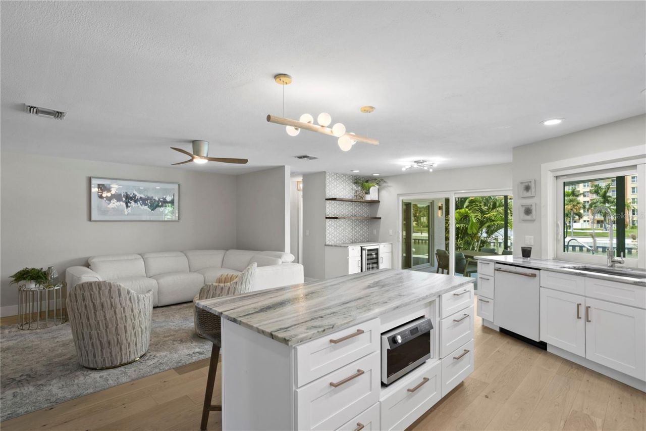 4995 58th Avenue S, Saint Petersburg, FL 33715 Photo
