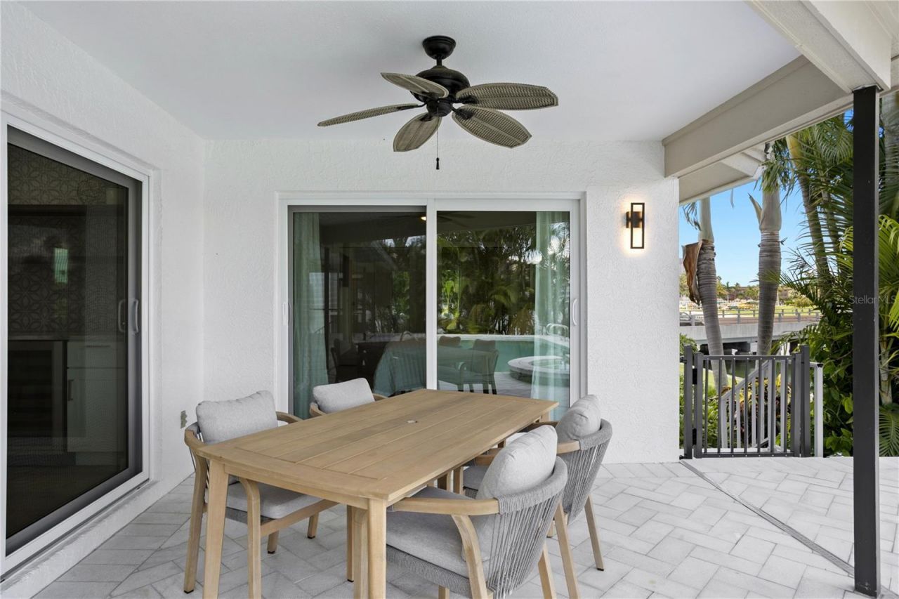 4995 58th Avenue S, Saint Petersburg, FL 33715 Photo