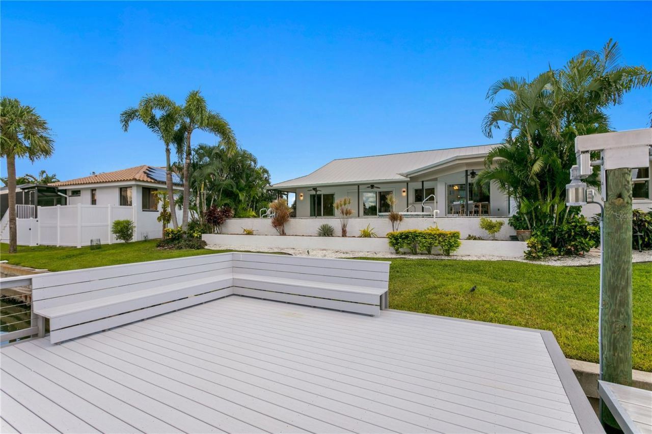 4995 58th Avenue S, Saint Petersburg, FL 33715 Photo