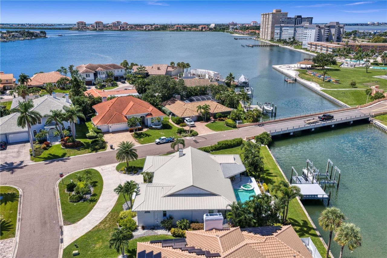 4995 58th Avenue S, Saint Petersburg, FL 33715 Photo
